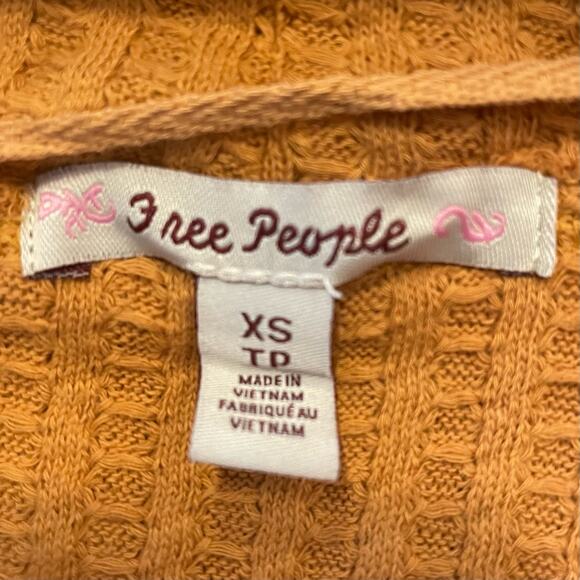 NWT FREE PEOPLE JUICY LONG SLEEVE WAFFLE KNIT OVERSIDED THERMAL CANYON MOON XS - Picture 11 of 13